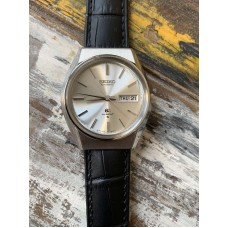SEIKO - GRAND SEIKO HI-BEAT 5646-8000