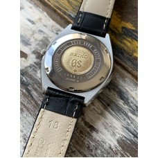 SEIKO - GRAND SEIKO HI-BEAT 5646-8000